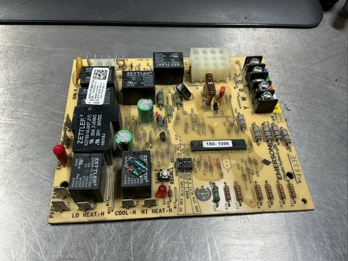 Goodman Furnace Control Board Part # PCBBF122