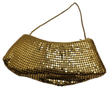 La Regale Mesh Clutch Purse Gold Metal Evening Bag Chain Strap Vintage NOS