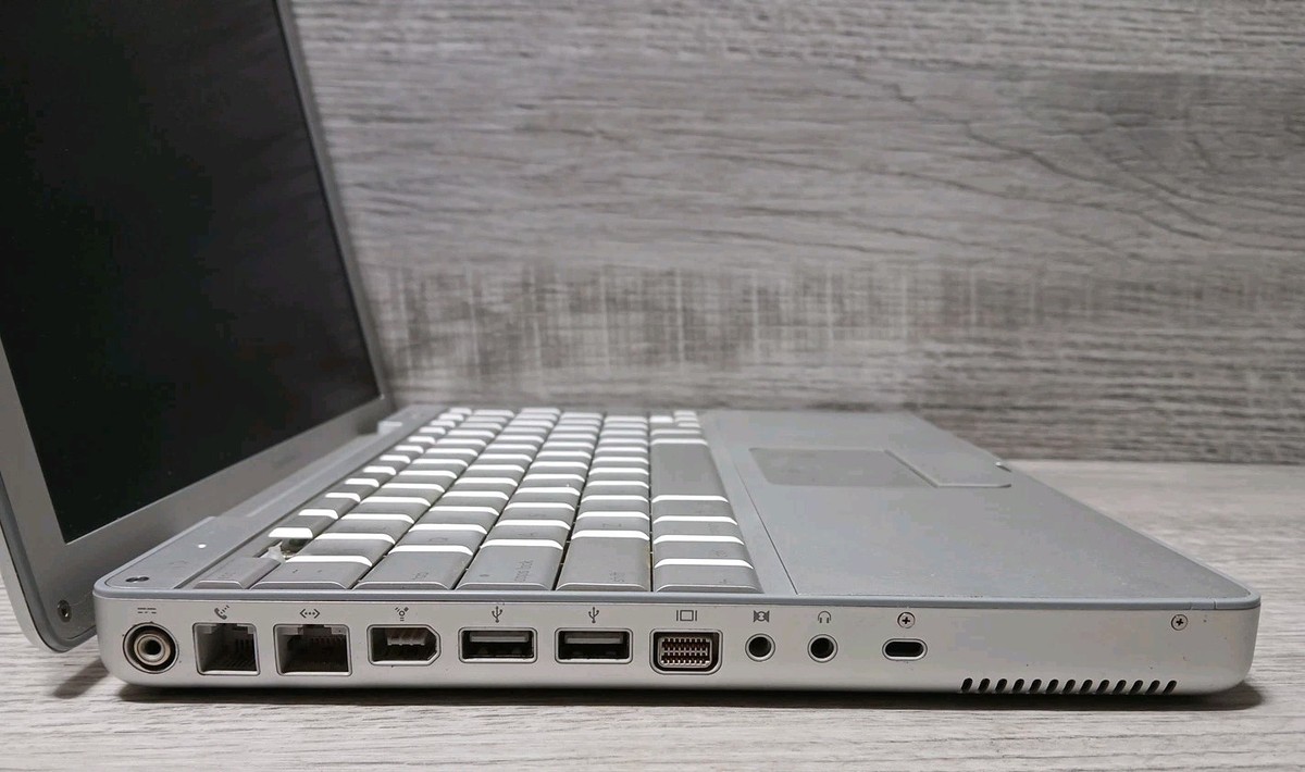 Apple PowerBook G4 12-inch 1.5GHz 512mb DDR 60GB HDD A1104 Powers