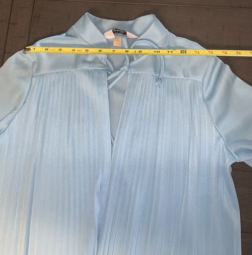 D3 70s 2PC LINDA BLAIR BABY BLUE SECRETARY TOP/TANK LACE RUFFLE SZ 10 TIE FRONT - Picture 24 of 24