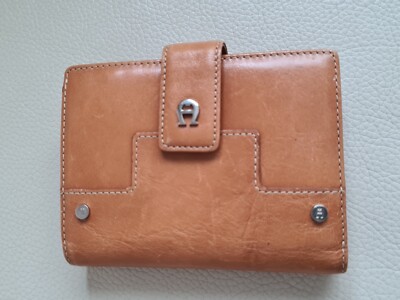 Etienne Aigner Brown Leather Women's Wallet UK