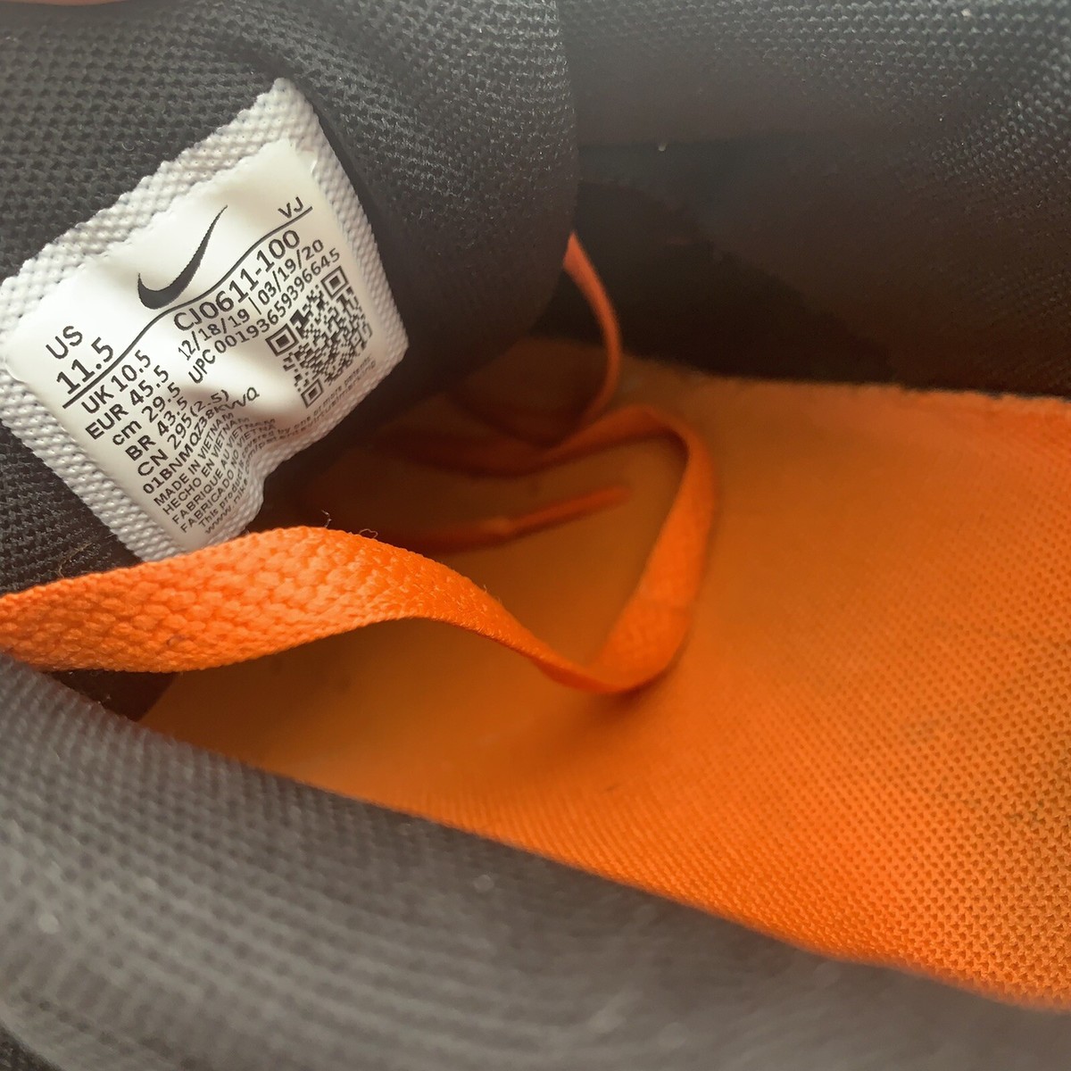 Air Max 90 Home & Away - Safety Orange Sneaker CJ0611-100 Shoe Size 11.5 US Nike AIR MAX 90 PREMIUM  main image 4