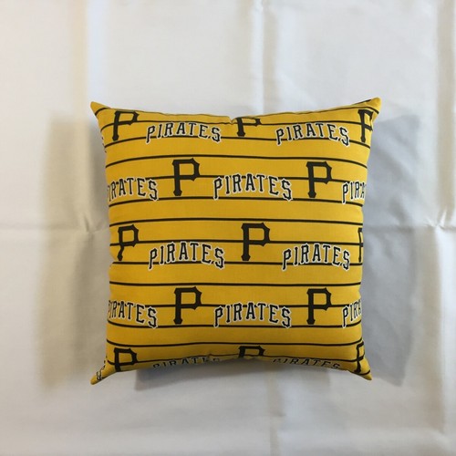 MLB PITTSBURGH PIRATAS ALMOHADA DE ALGODÓN COMPLETA 15 X 15 - REGALOS 4 ESTILOS - Imagen 10 de 12