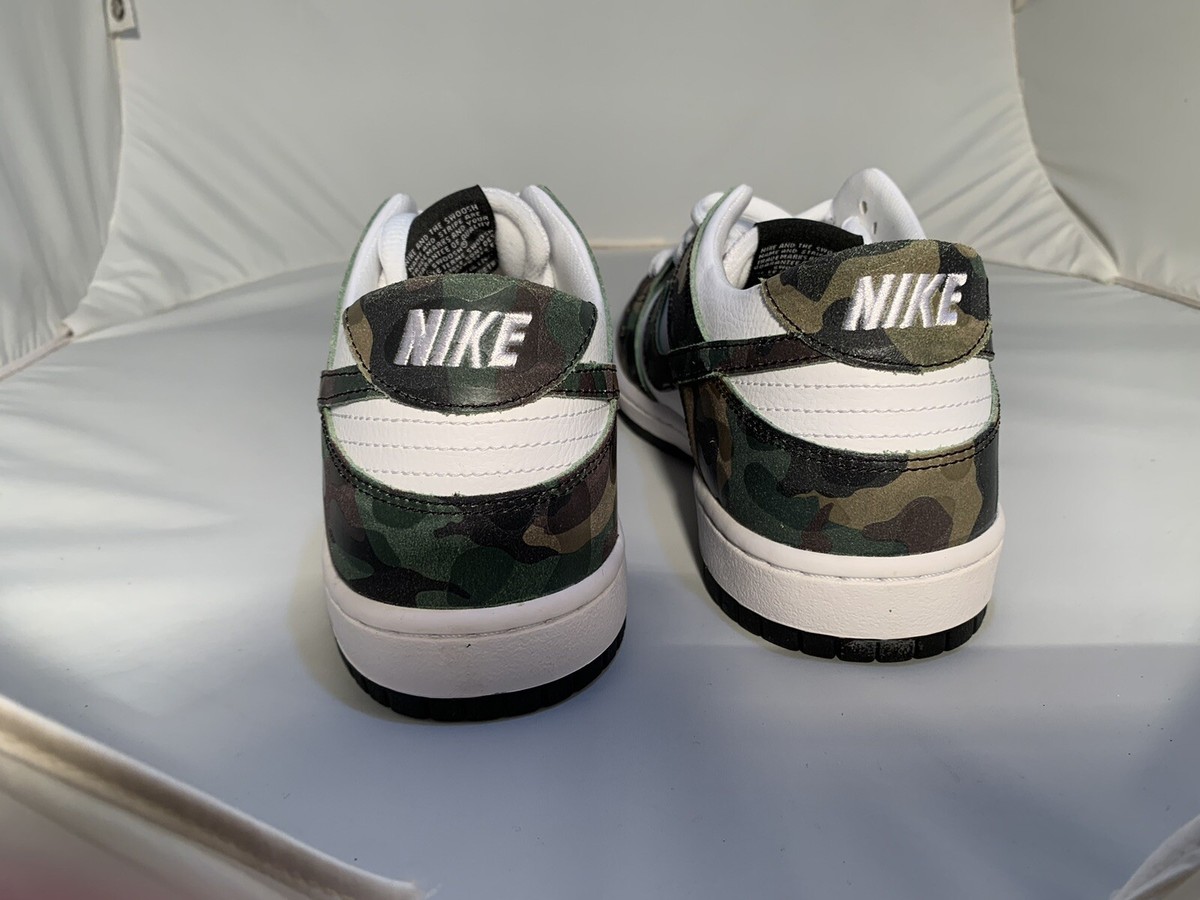 Brand New Nike sb dunk low 9.5 legion green Camo. Lobster, Travis