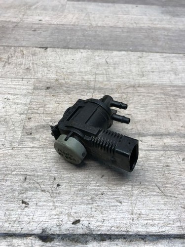 Volkswagen Jetta VI 2011 Diesel 77kW Turbolader Druckwandler Magnetventil