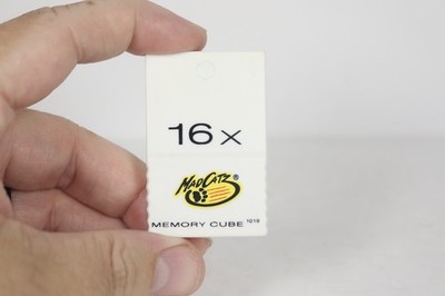 Mad Catz 16x Memory Cube Card Nintendo Gamecube White 1019