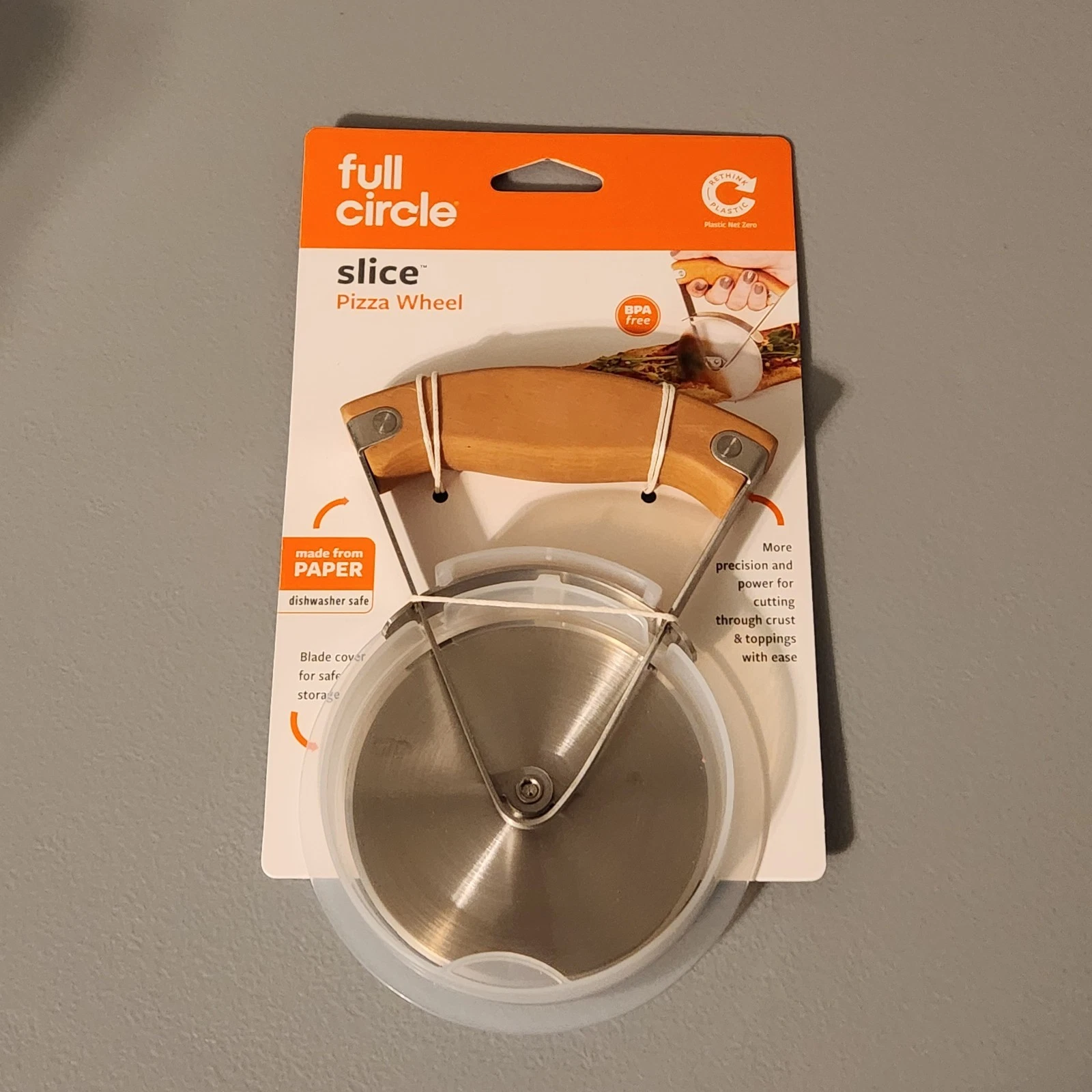 Full Circle Stainless Steel Pizza Wheel Safety Cover Paper Risen Handle BPA-Free