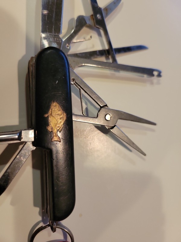 Swiss Army Type Camping Knife 10 Fuction Multi-Tool w/ Fish