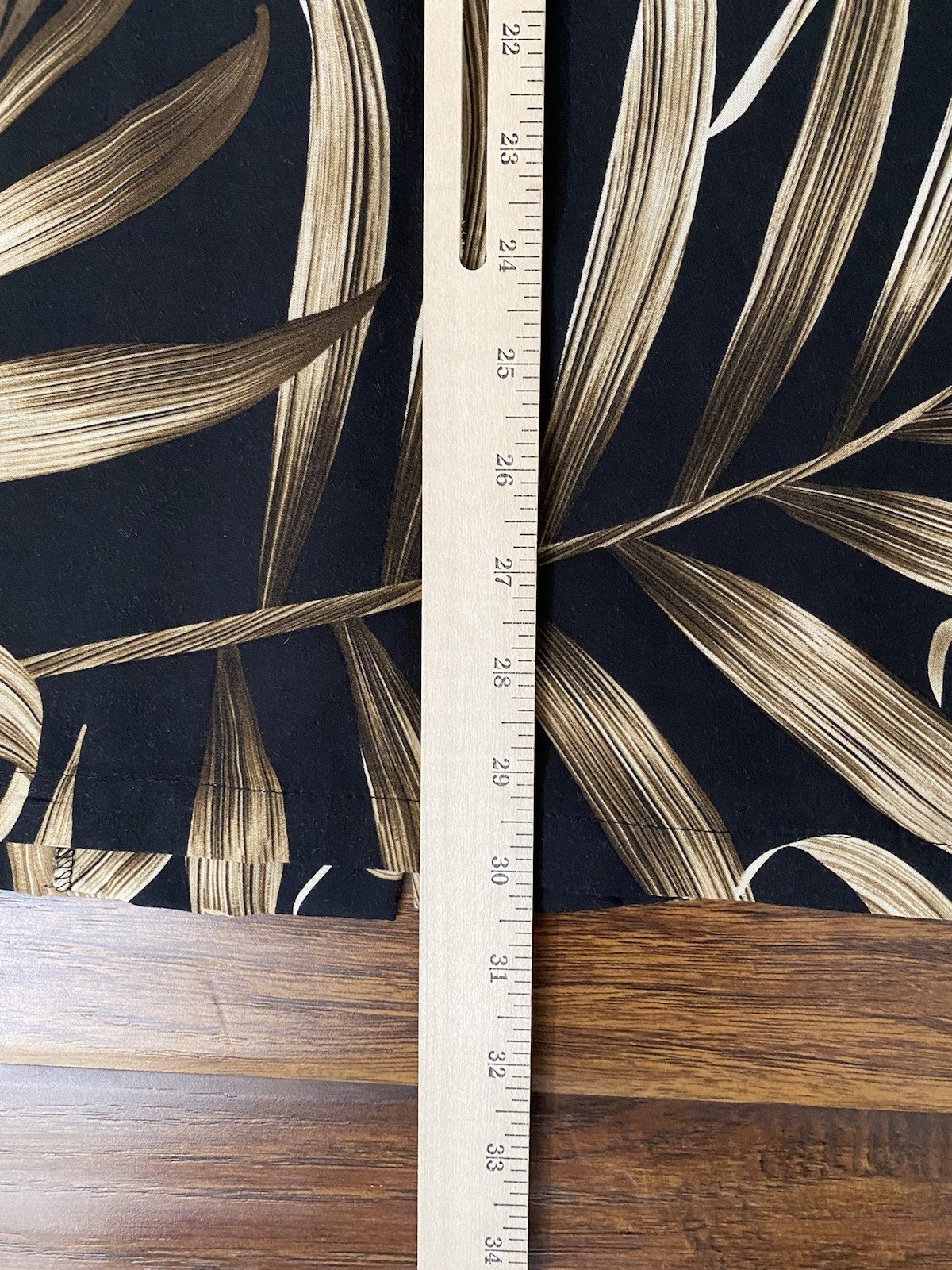 Paradise Found Mens Hawaiian Pocket Shirt 100% Rayon Tropical Leaves Size S