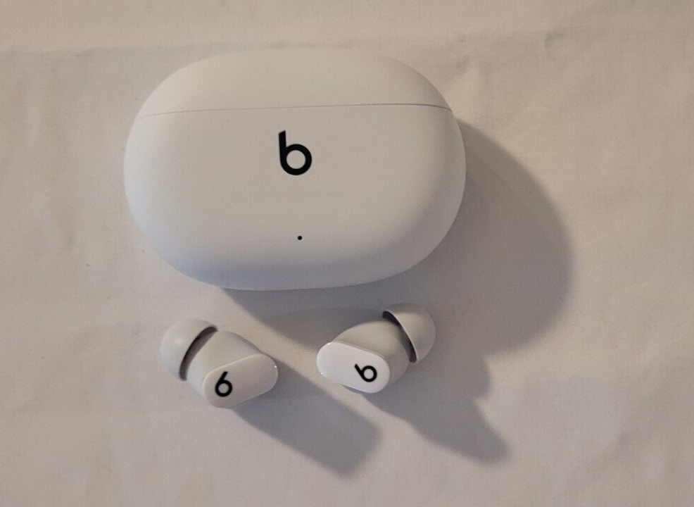 【Beats】 Studio Buds White Apple Right Beats Studio Earbud, White, Refurbished