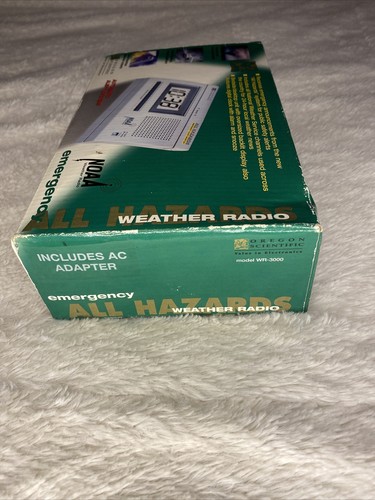 Vintage Oregon Scientific All Hazards "Weather Radio" MODEL # WR-3000 OPEN BOX - Picture 6 of 8