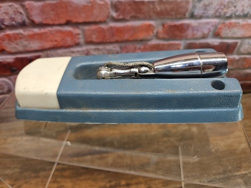 Vintage BLUE FORD MAP DOME LIGHT # D8BB-13776-BW RARE - Bild 23 von 24