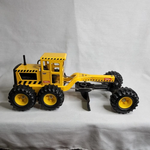 Tonka Yellow 2012 Road Grader #92510 Hasbro EXCELLENT CONDITION! Works.