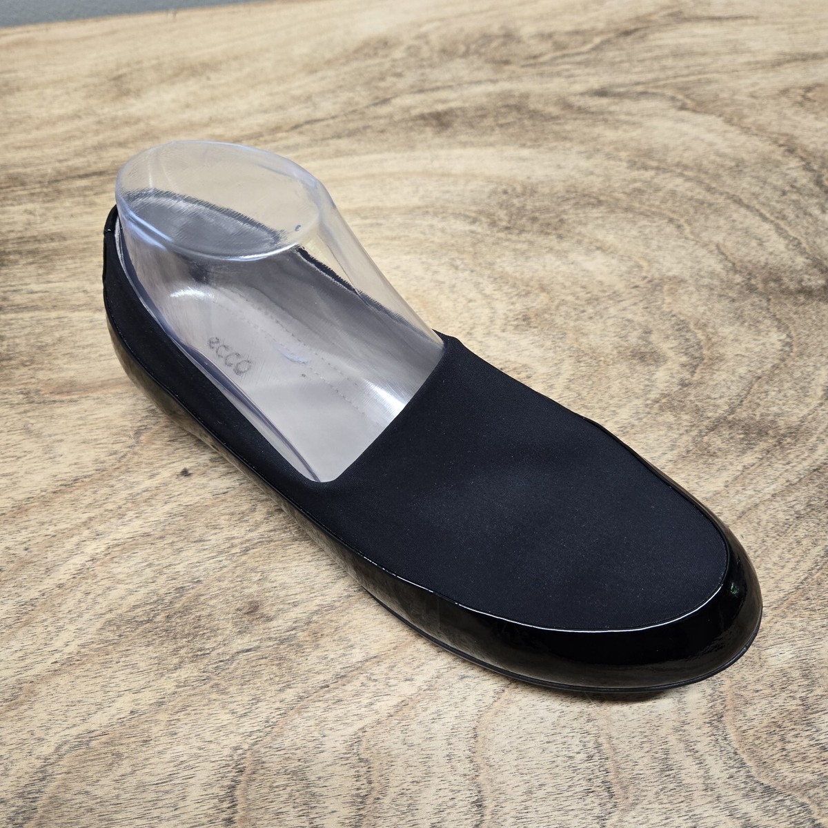 ecco タッチバレリーナ Amazon.com | ECCO womens Touch Ballerina Bow 2.0 Ballet Flat