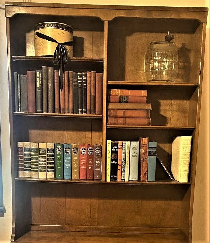 ETHAN ALLEN  EARLY AMERICAN Maple or Birch 40" Student Writing Desk w. Bookcase - Image 4 of 4