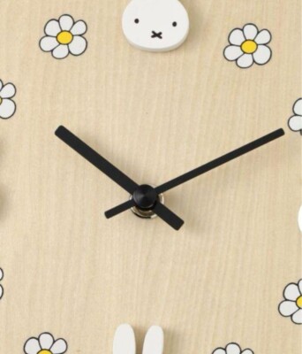 Dick Bruna✖️studio clip wall clock studio CLIP Dick Bruna Miffy Wooden Wall Clock House Shape Natural