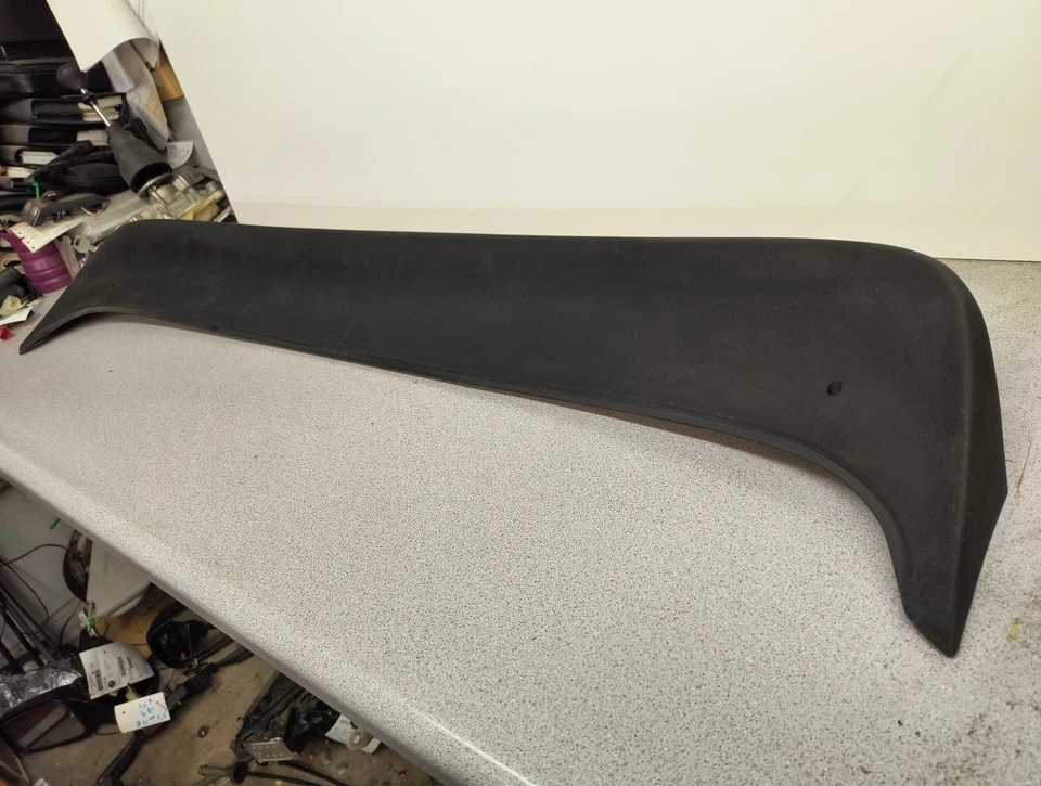 1984-1993 Saab 900 Turbo OEM Rear Spoiler Hatchback Hatch 8264848 - Изображение 3 из 4