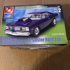 NEW 1975 Plymouth Duster V8 Hemi Kit #38155 Open Box