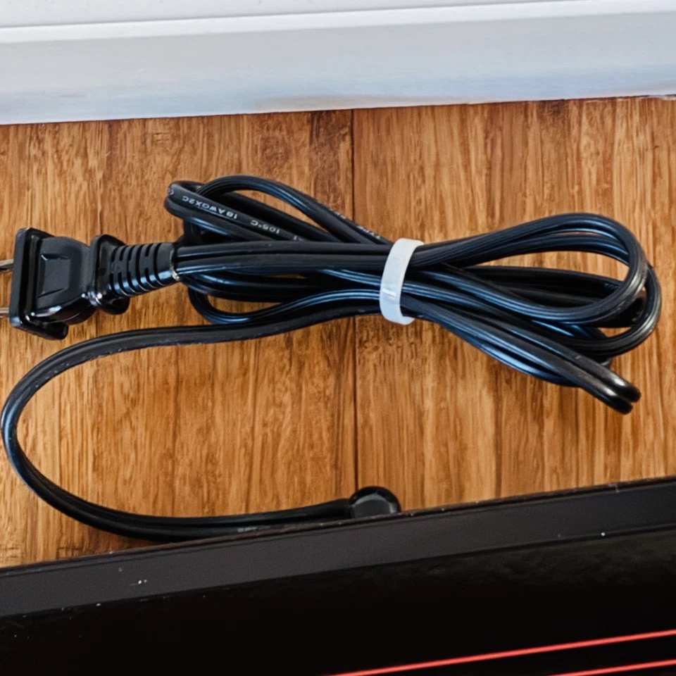 Vintage Broil King Electric Hot Counter, Model No. 1450 Black & Red Food Warmer - Image 3 of 4