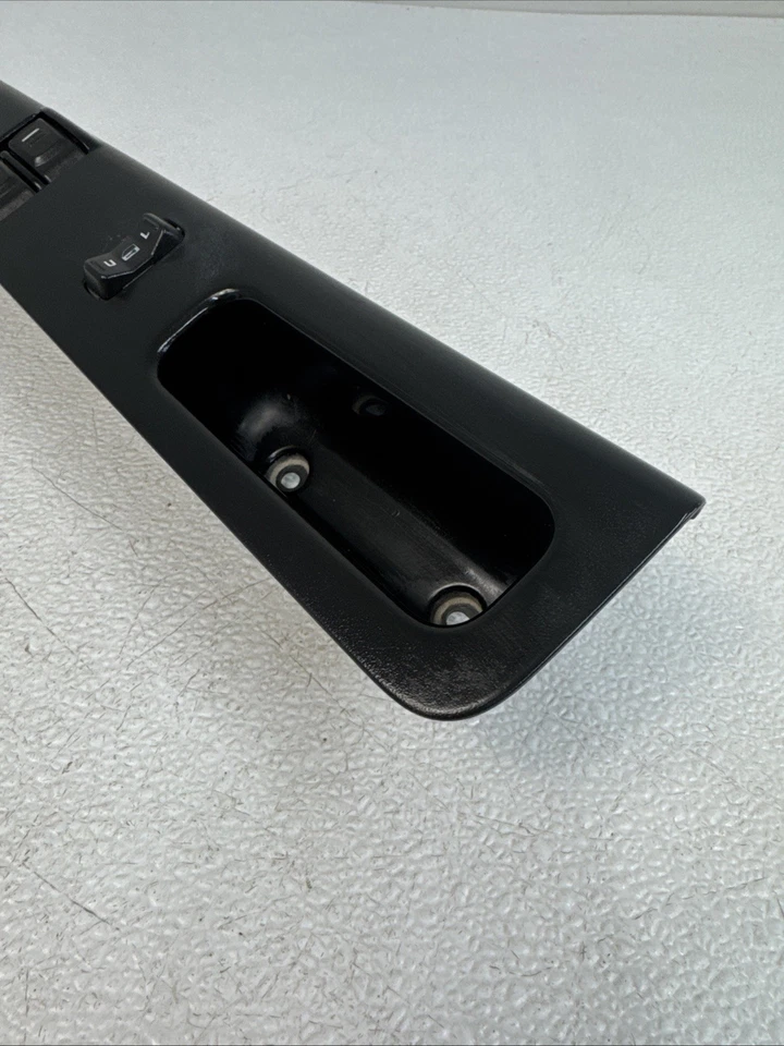 04-12 Chevy Colorado GMC Canyon Controlador Interruptor de ventana eléctrica y bisel OEM 517318 Foto 2 de 4