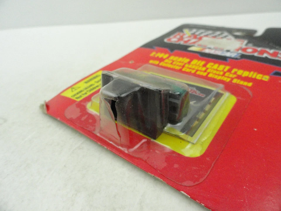 1997 Racing Champions 1/144 Ken Schrader #33 Andy Petree Racing - Image 4 of 4