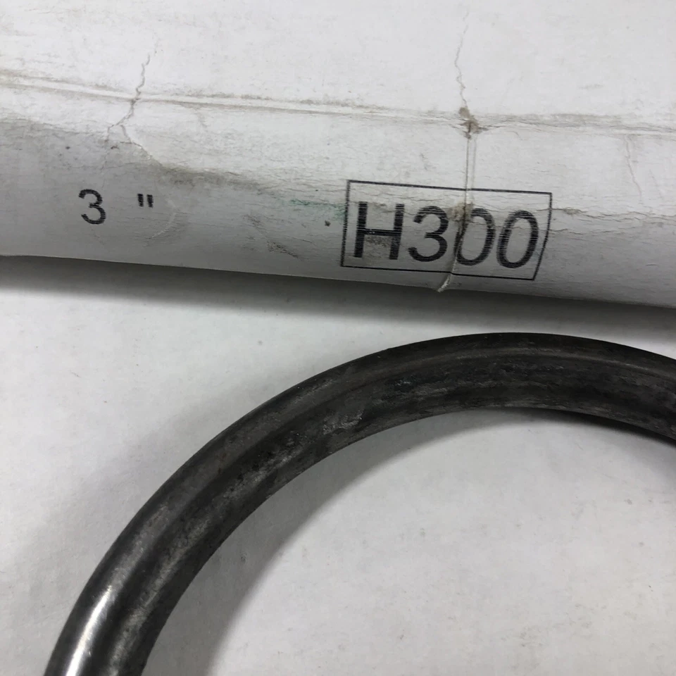 Lot of 2 H300 Exhaust Clamps (4693) - Image 4 of 4