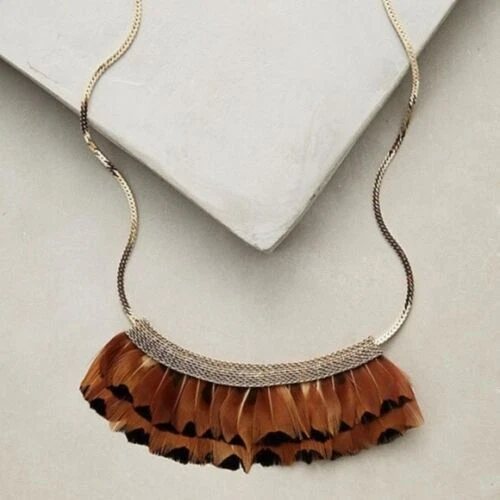 Collares y colgantes De moda Pluma Anthropologie