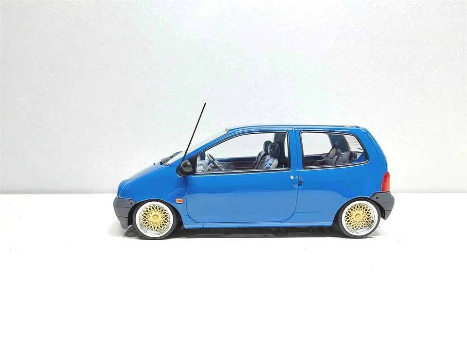 Renault Twingo Tuning BBS Blu del 1995 - 1/18 Artigianale base Norev - Immagine 4 di 4