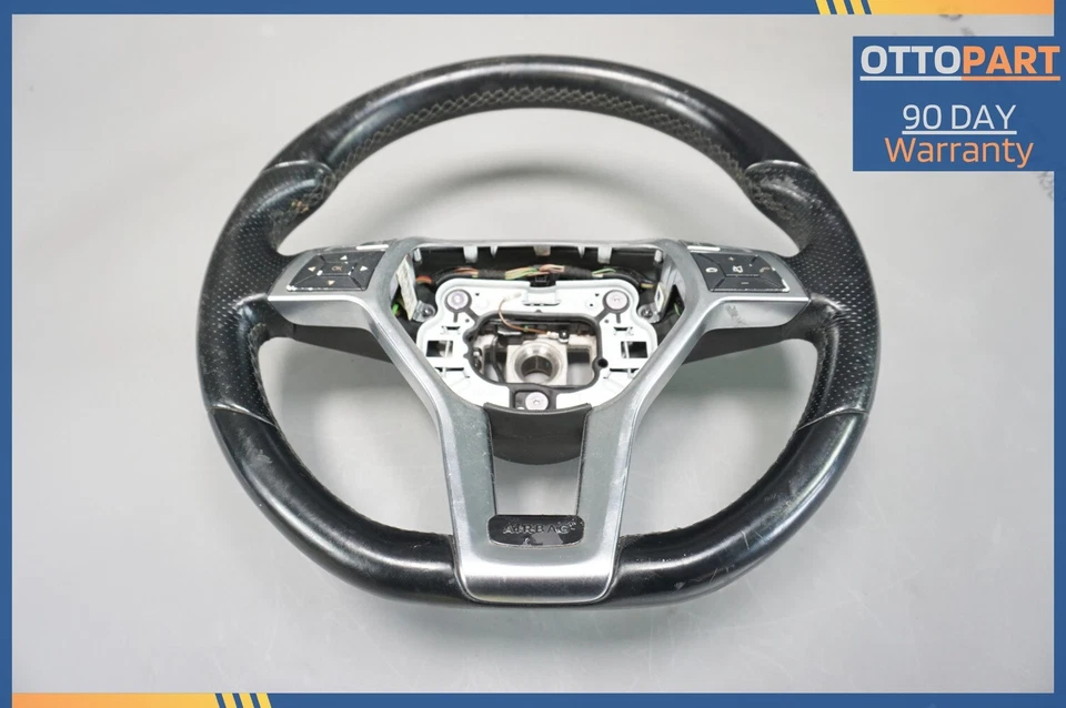 Conjunto volante multifunción deportivo Mercedes W204 C250 C300 2012-2014 Foto 2 de 4