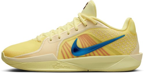 DS Women's Nike Sabrina 2 “Activate” Peach size 14/Men's size 12.5