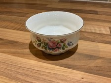 ROYAL ALBERT MOSS ROSE CHINA 4.25” DIAM. SUGAR BOWL in Exc Cond.