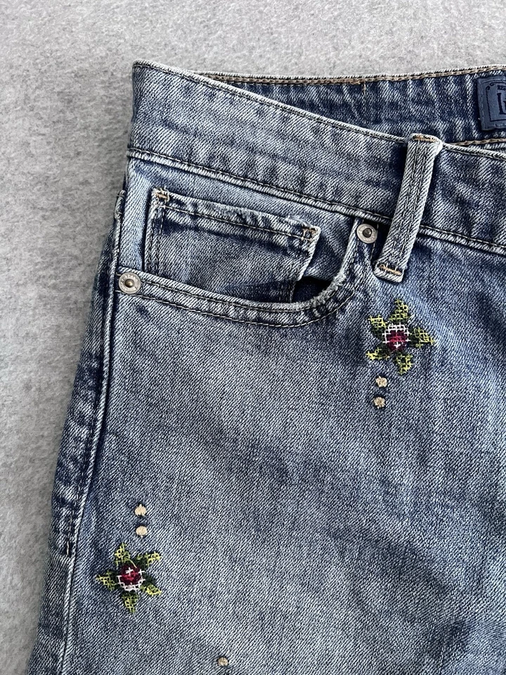 Pantalones de mezclilla Lucky Brand Ava ajustados al tobillo bordados florales desgastados talla 4/27 Foto 4 de 4