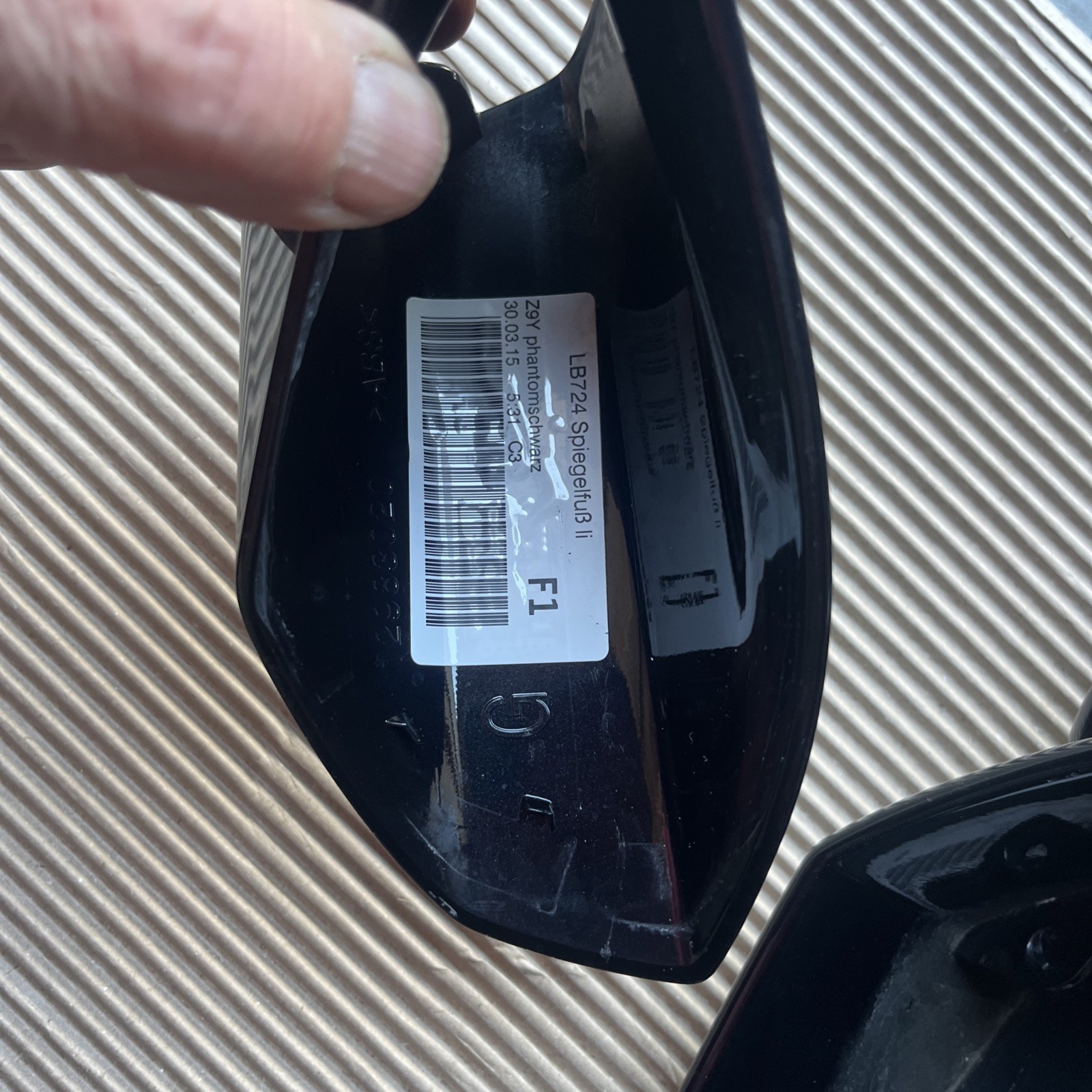 2015 - 2024 Lamborghini Huracan, stock, OEM Mirrors (on Vehicle for 1200 mi