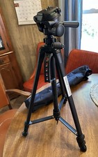 UBeesize Tripod 5500 Tripod For Cameras And Smartphones With Carrying Case