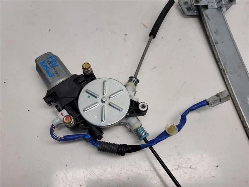 Regulador ventana delantera derecha pasajero Honda Pilot 2003-08  Foto 3 de 4