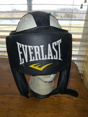 Everlast EverFresh Boxing Training Headgear Helmet. OS Adjustable 