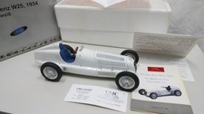 CMC Mercedes-Benz W25 White 1/18 Model Car 2426/3000