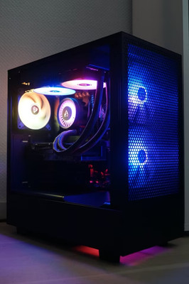 Custom Gaming PC AMD Ryzen 5 5600X / NVIDIA RTX 5050 / 1TB SSD / 16GB / WIN11