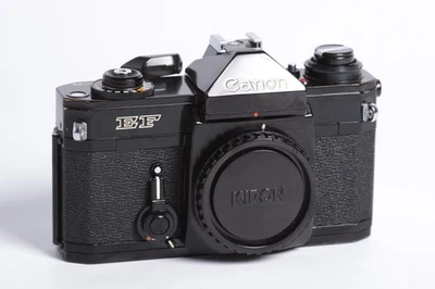 Canon EF Gehäuse Body Black analoge SLR Kamera 35mm Film Camera - Bild 1 von 4