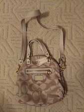 COACH K1260-F21713 BEIGE SHOLDER BAG WITH CARMEL C SIGNATURE 
