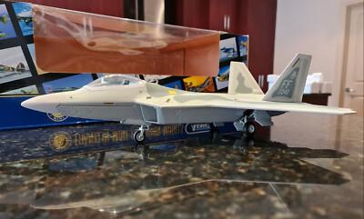 FRANKLIN MINT DIE CAST AIR CRAFT 1:48 F22 RAPTOR COMBAT AIRCRAFT