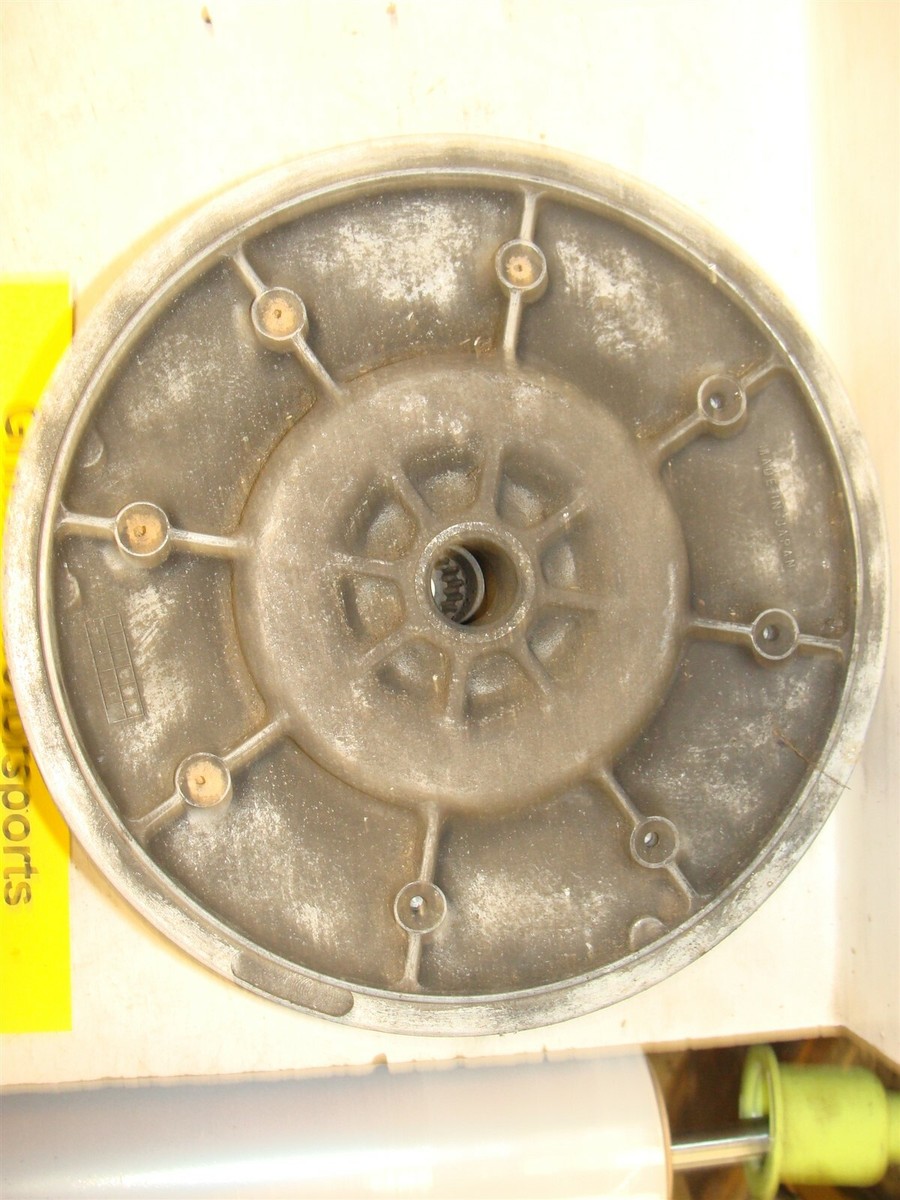 1978 79 80 KAWASAKI INTRUDER 440 oem secondary clutch driven