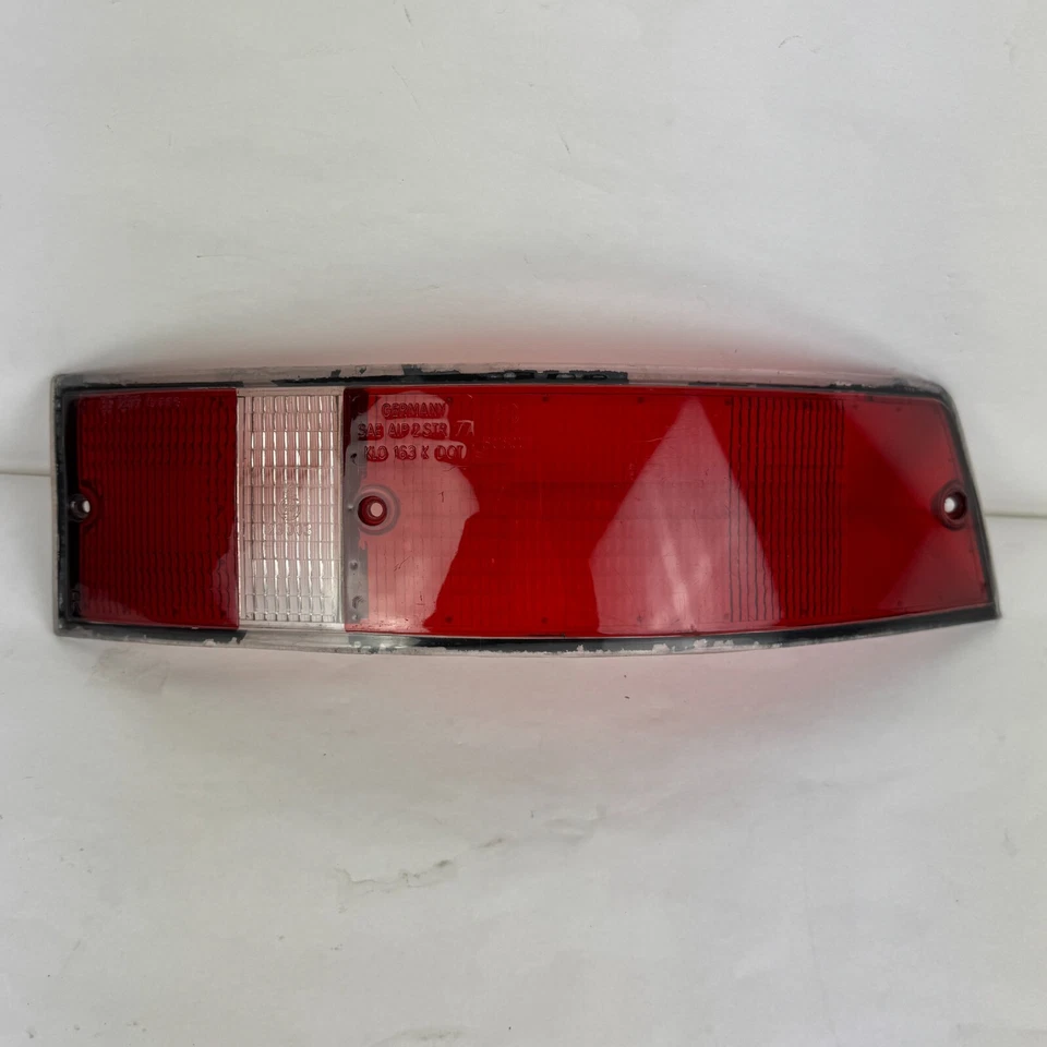 Luz trasera exterior trasera derecha Porsche 930 911 1975-1988 lente 911 911-631-952-00 Foto 2 de 4