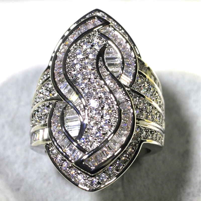 Anillo de compromiso de boda hecho a mano geometría cruzada brillante de cristal de 8,47 quilates para mujer Foto 2 de 4