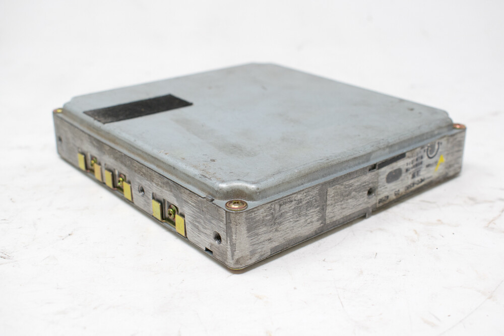 95-98 Nissan Skyline GTR R33 BCNR33 RB26DETT OEM ECU 23710