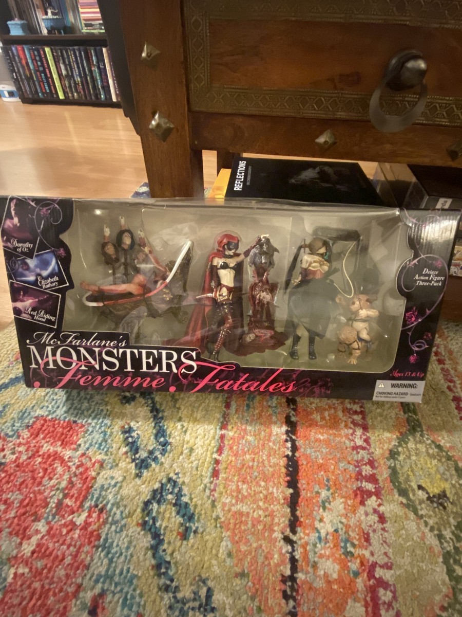 Todd McFarlane Monsters Femme Fatales Set 3 Dorothy of Oz Red