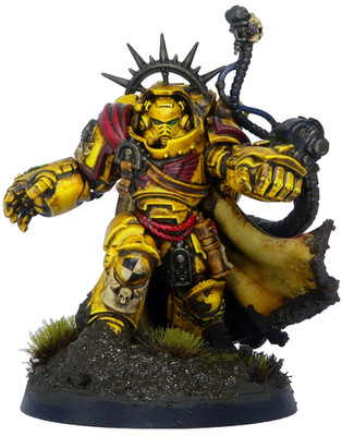 Warhammer 40K Imperial Fists Primaris Captain in Gravis Rüstung Grimdark