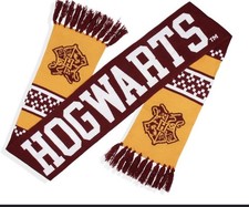 Harry Potter Hogwarts Crest Knit Scarf with Tassels OFFICIAL MERCHANDISE