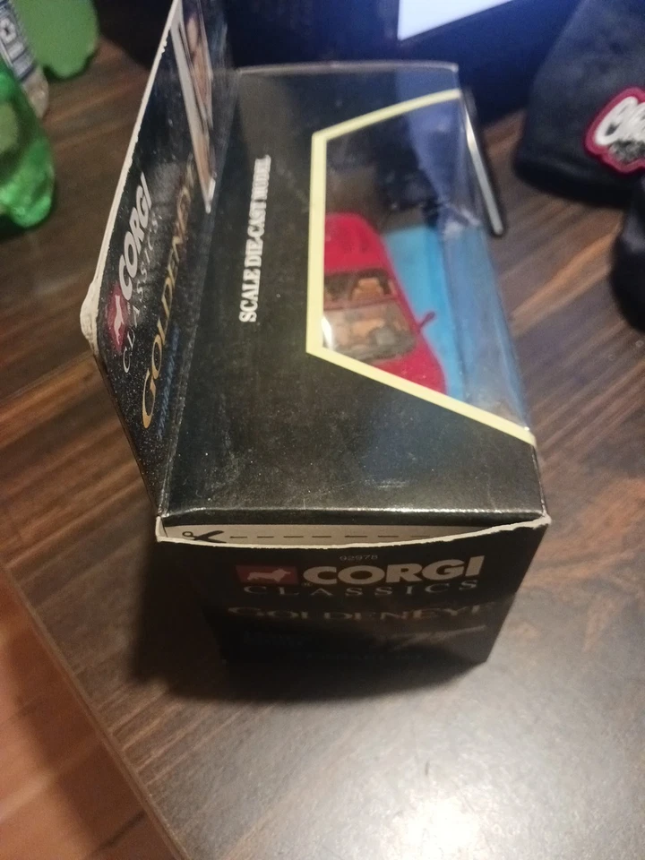 JAMES BOND 007 FERRARI 355 GOLDENEYE CORGI 1995 DIECAST In Box - Image 4 of 4