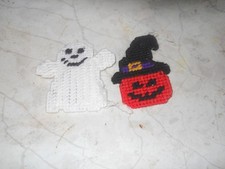 HANDMADE PLASTIC CANVAS HALLOWEEN MAGNETS SET OF 2